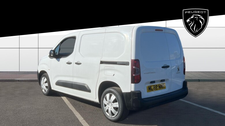 Peugeot Partner Standard Diesel 1000 1.5 BlueHDi 100 Professional Van